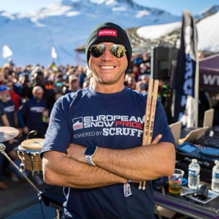 Great photo of David on stage at European Snow Pride in Tignes, France 2019.